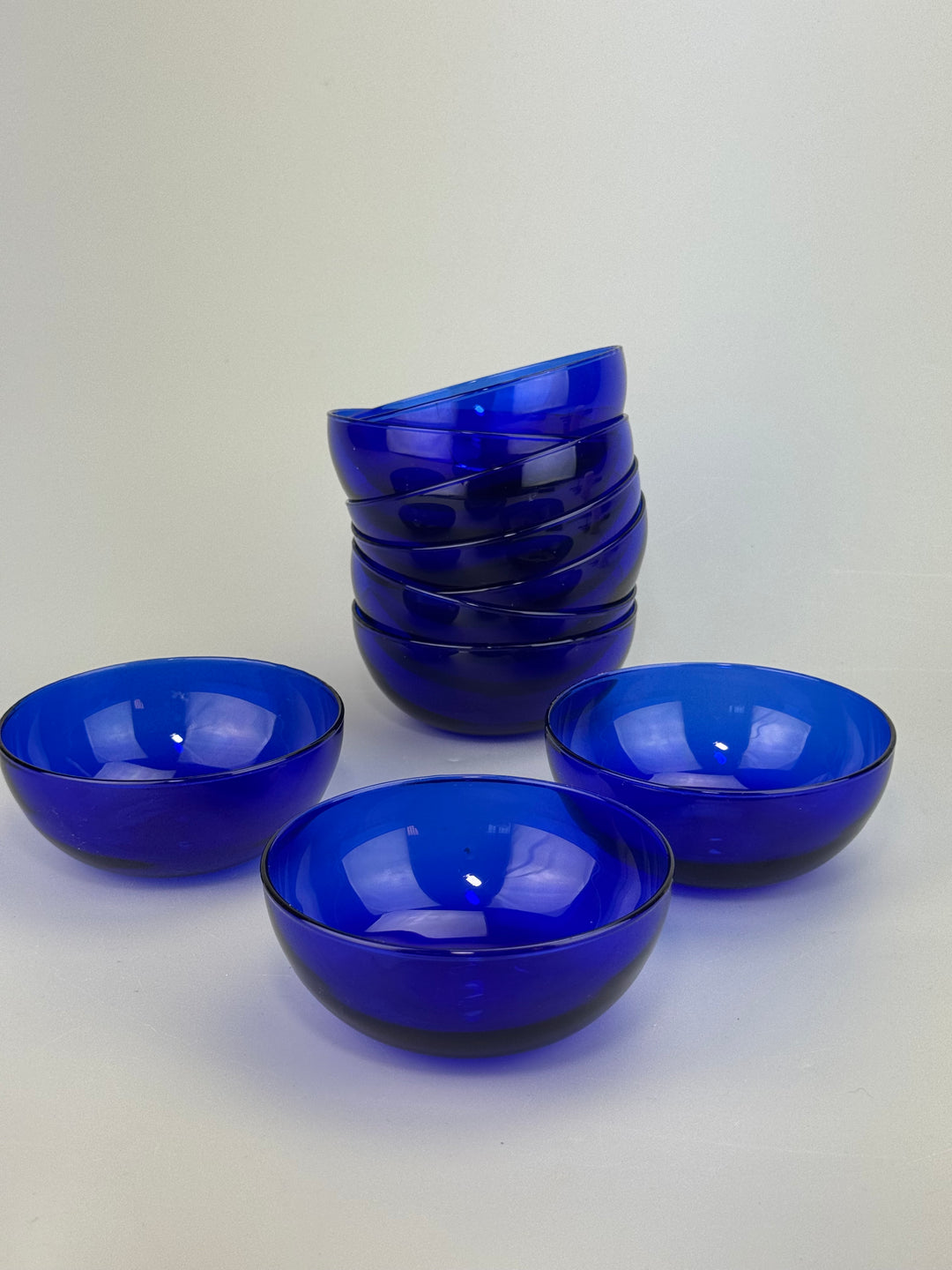 Set di 10 ciotoline in vetro blu cobalto anni ’70