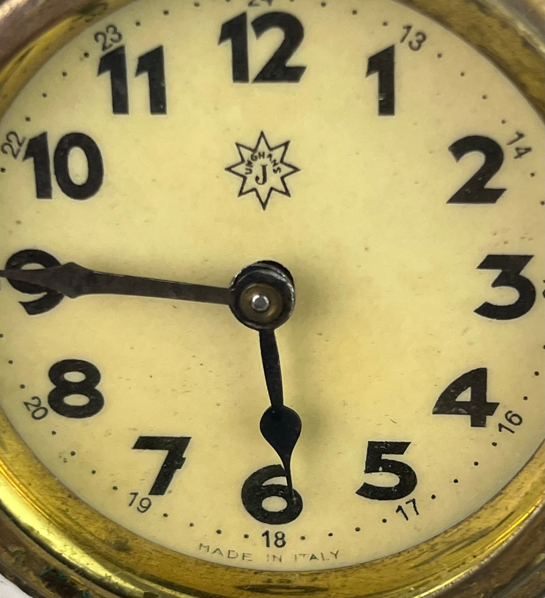 Orologio da Mensola in Biscuit – Scultura “Amore e Psiche” – Junghans (Germania)