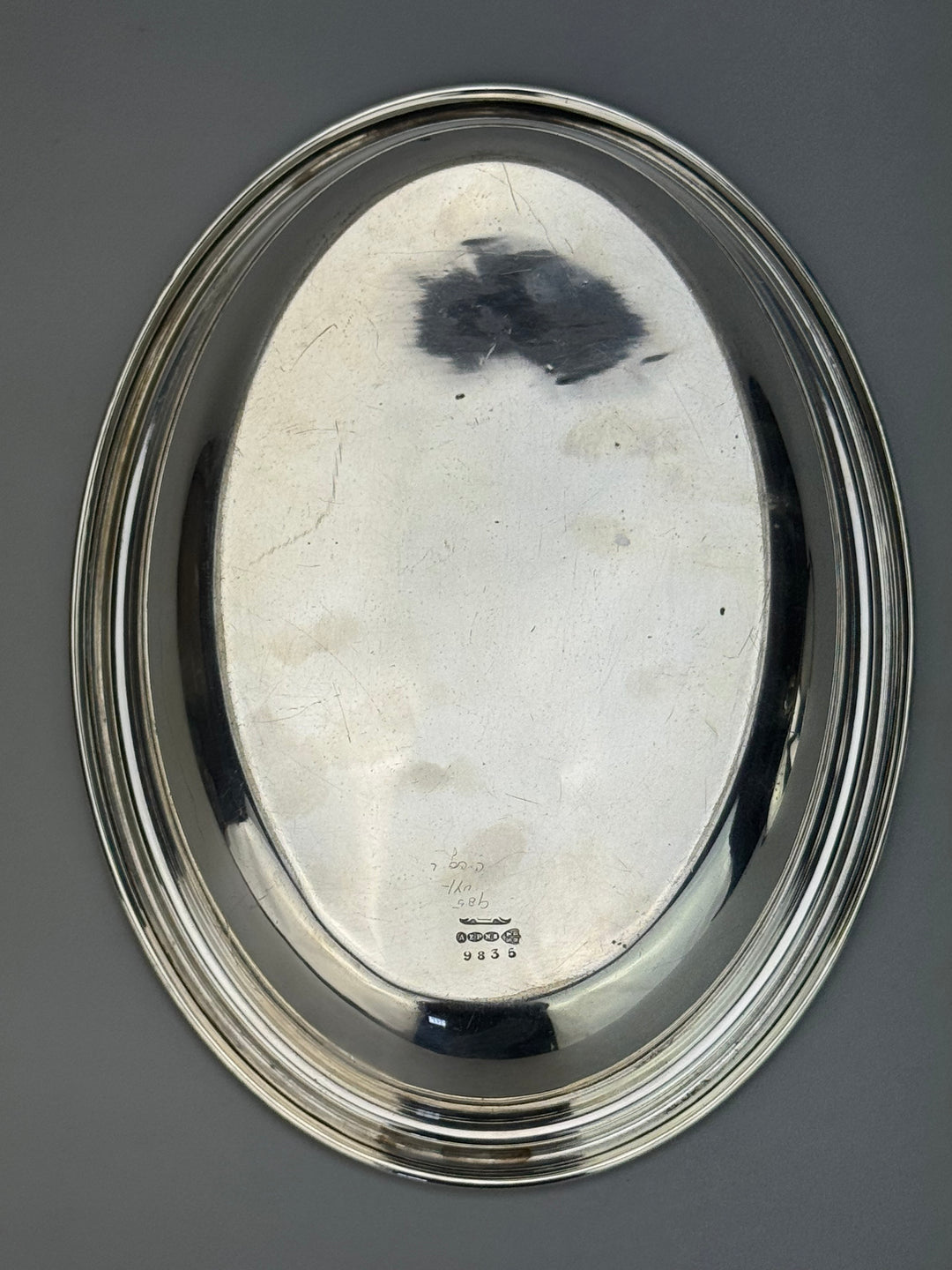 Legumiera inglese con coperchio in silverplate vintage