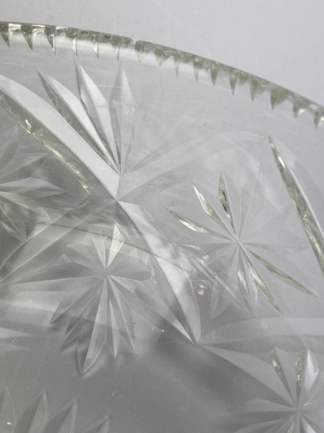 Ciotola centrotavola in cristallo molato decorazione a stella