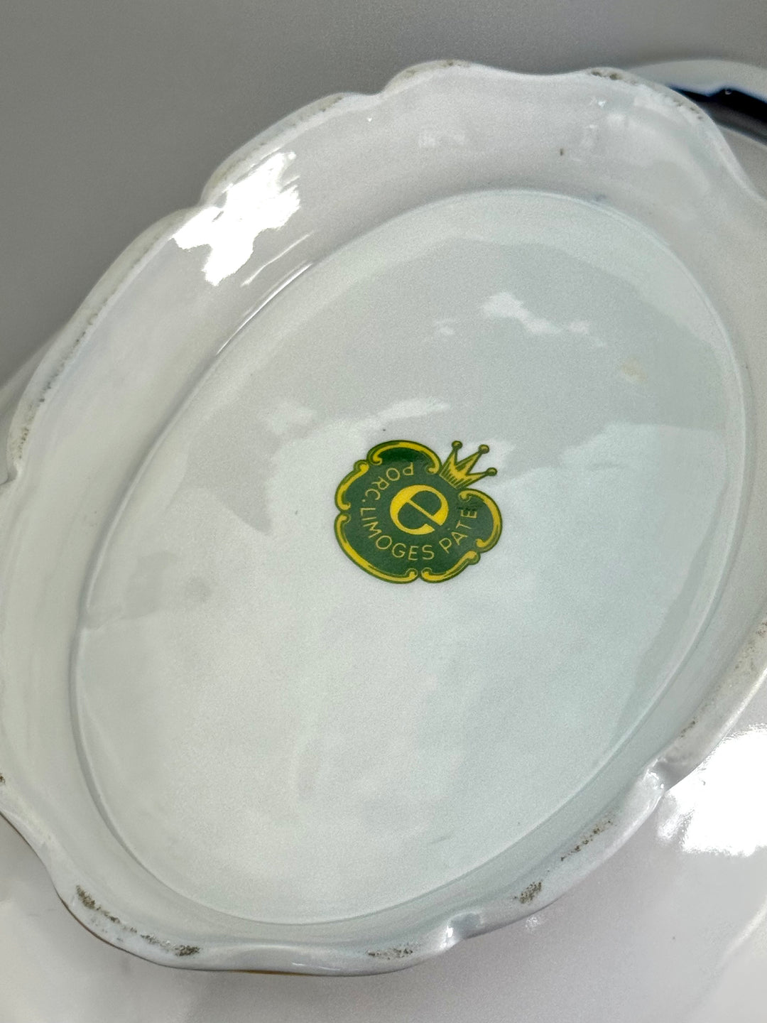 Svuotatasche vintage in porcellana di Limoges dipinta a mano