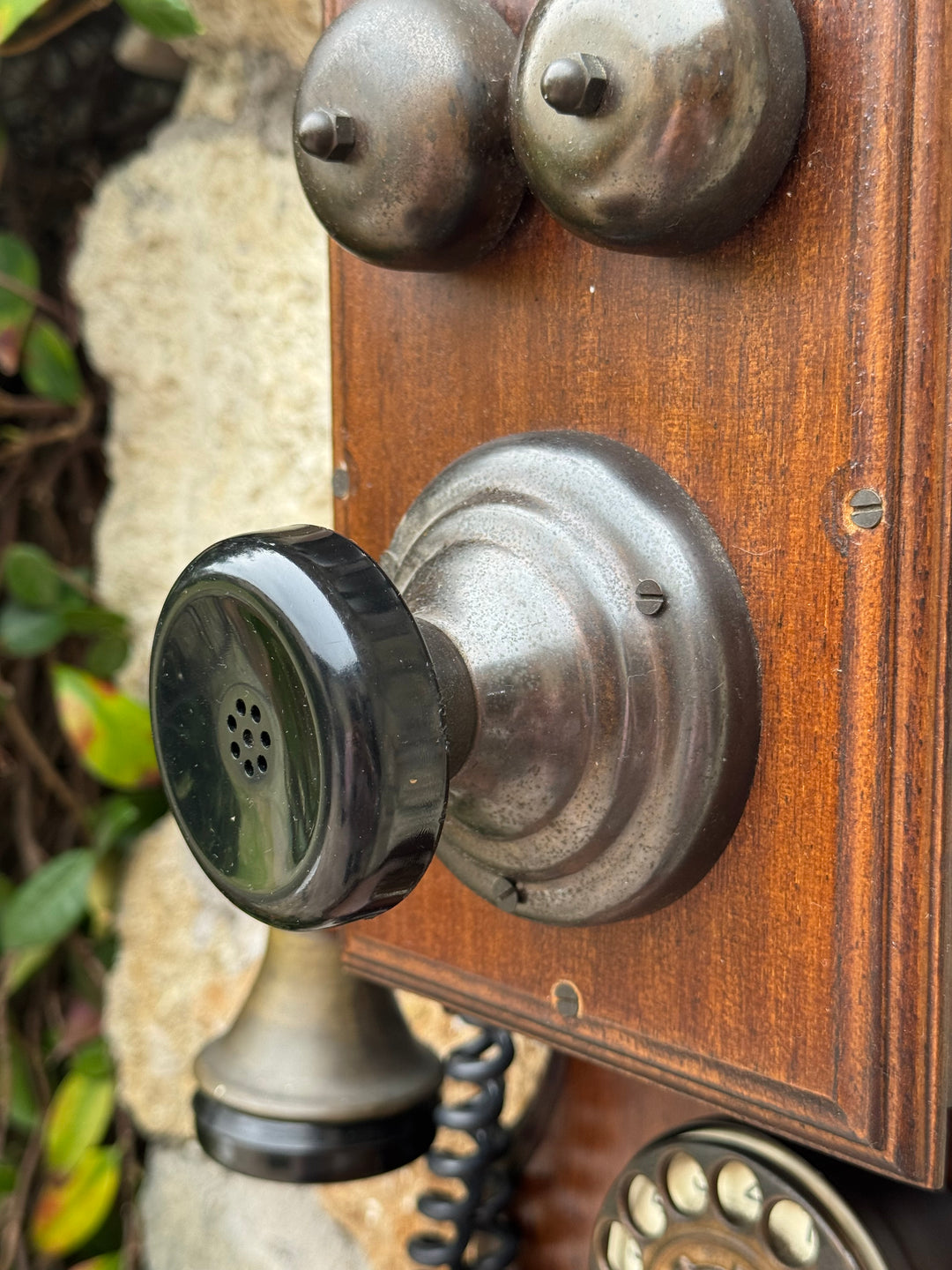 Telefono da parete in legno stile vintage primi '900