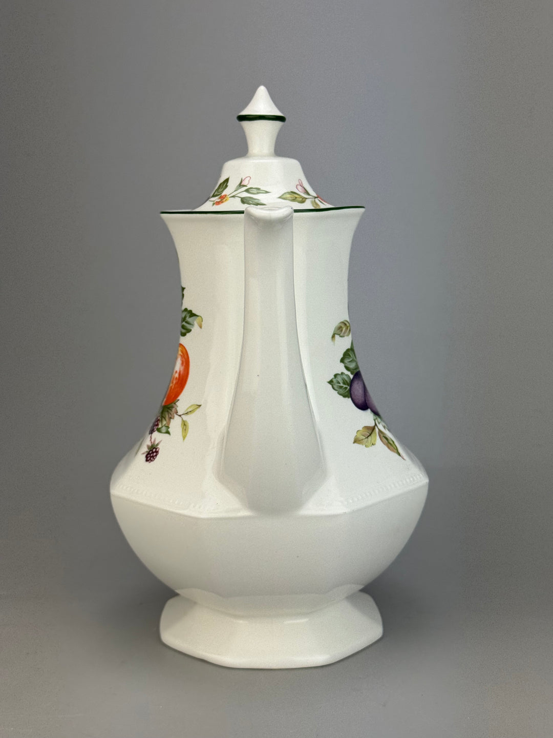 Caffettiera in ceramica inglese Johnson Bros decoro Fresh Fruit