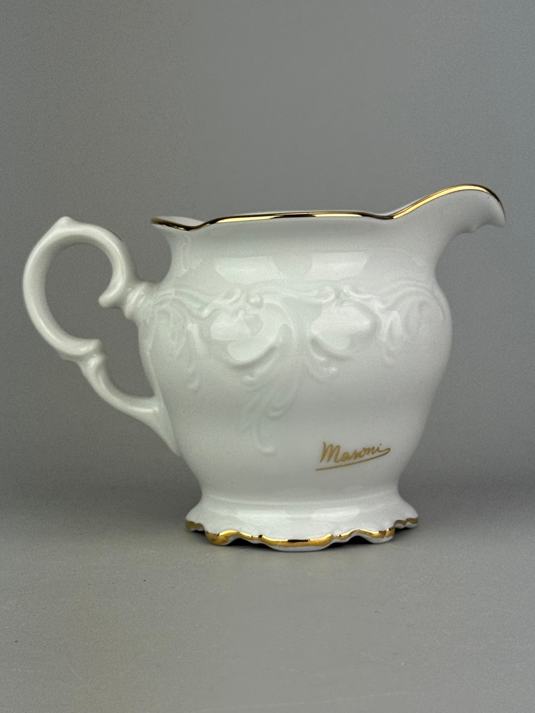 Servizio da tè vintage Masoni per 12 persone in porcellana bianca e oro