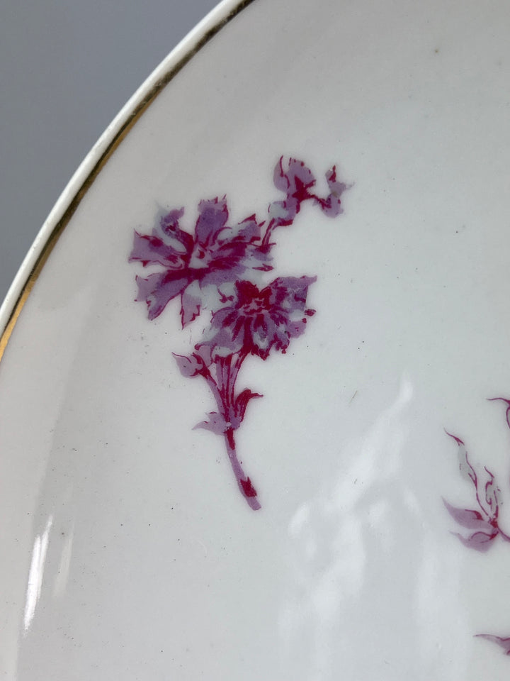 Alzata in porcellana Richard Ginori con decoro floreale viola
