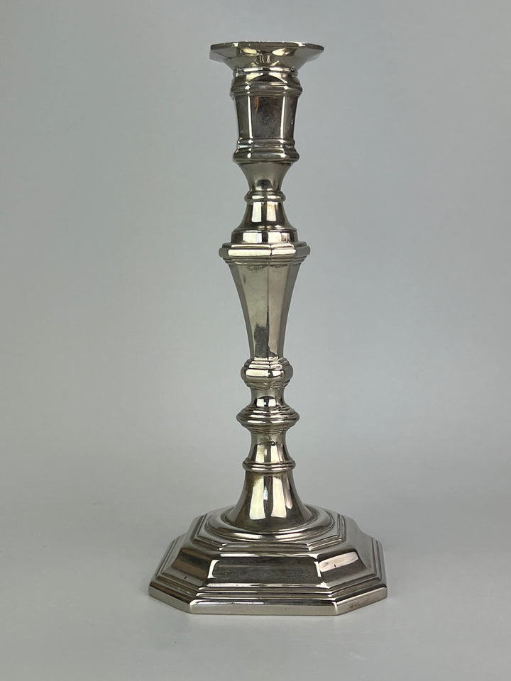 Coppia di Portacandele in Silverplated – Stile Classico a Base Ottagonale