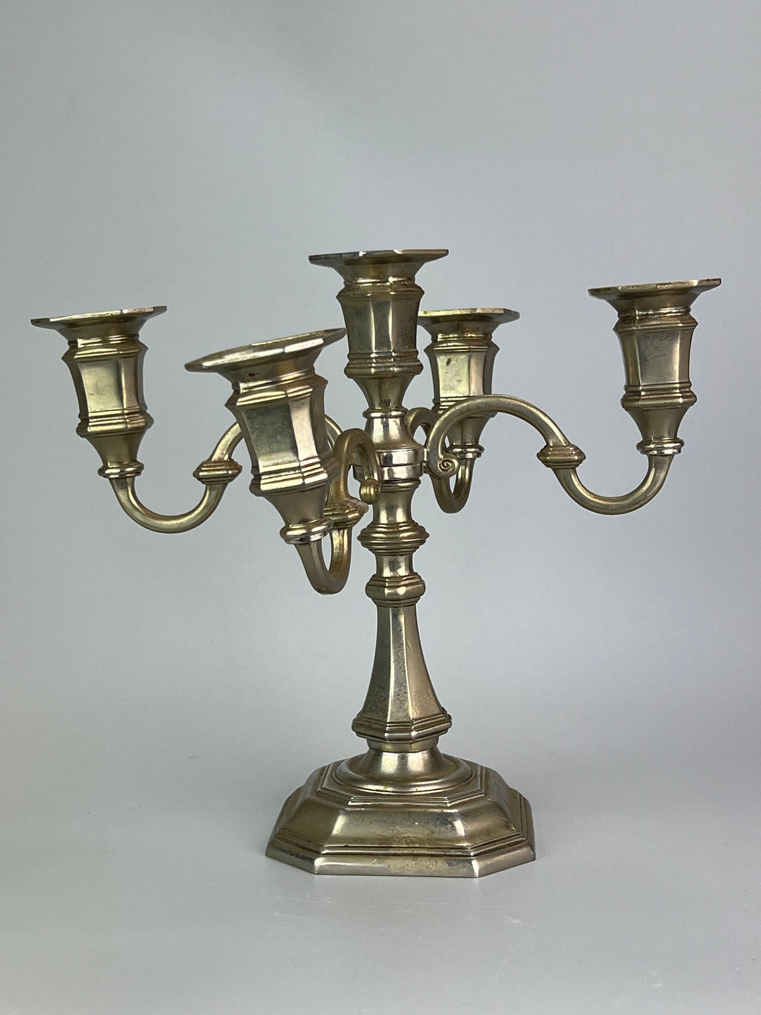Candelabro a 5 Fiamme in Silverplated – Eleganza Classica