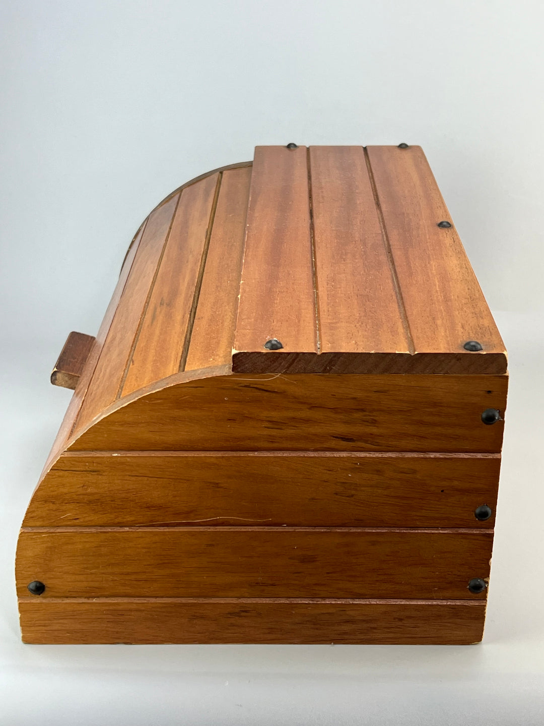 Porta pane vintage in legno con serrandina vintage