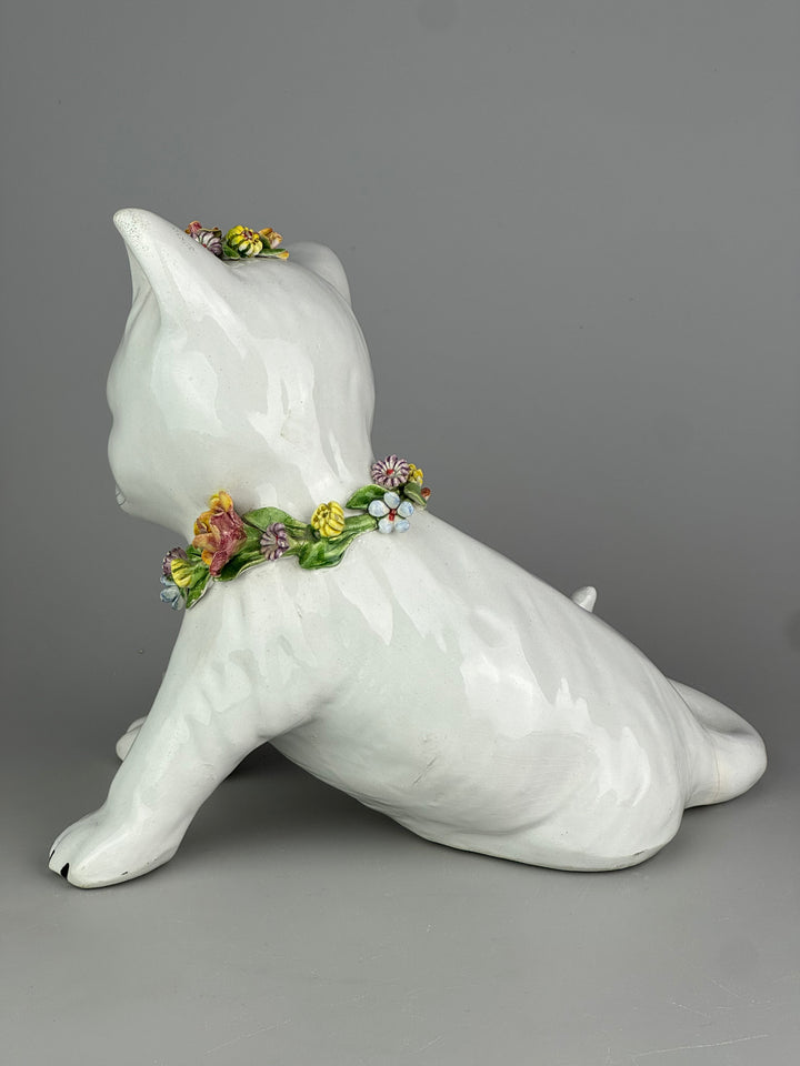 Statua Gatto decorativo vintage in ceramica italiana con fiori applicati