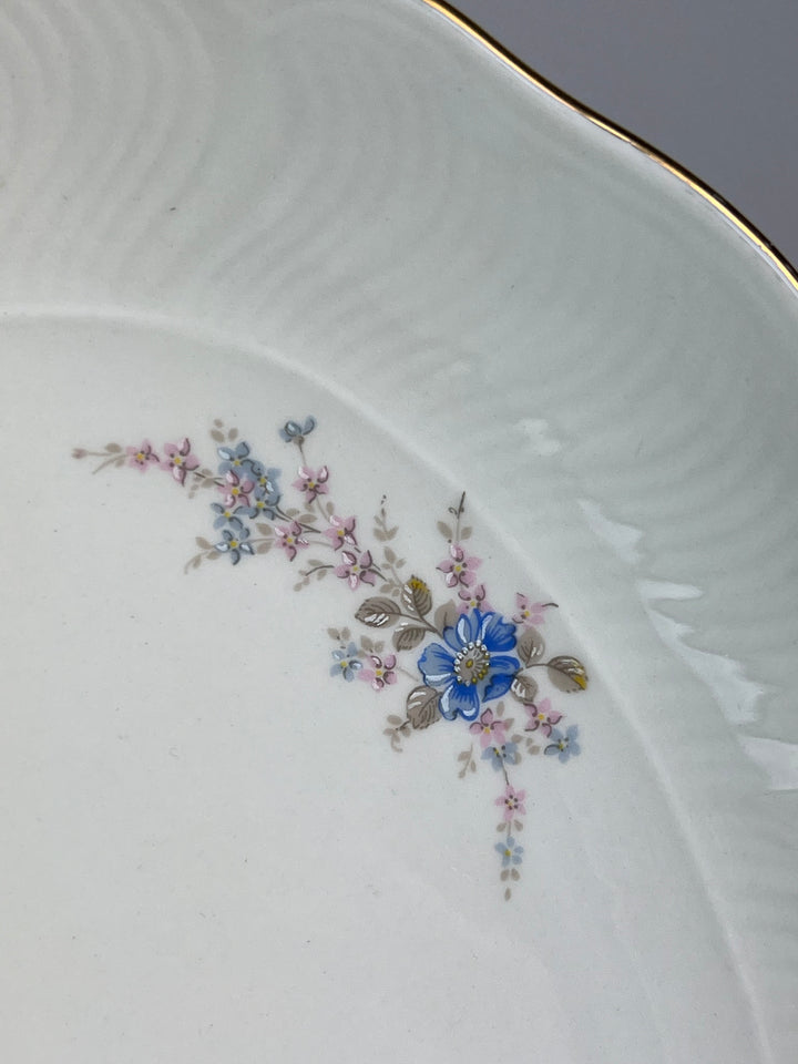 Servizio da tavola per 10 persone Royal Tognana decoro floreale blu e profili oro