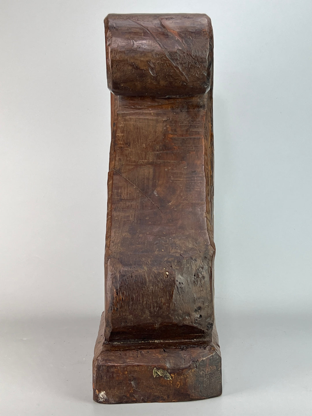 Coppia di capitelli in legno intagliati a mano elementi architettonici antichi