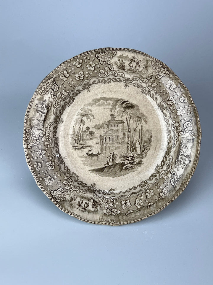 Piatto Antico J. & M.P. Bell & Co – Decoro Italian Lakes, Staffordshire