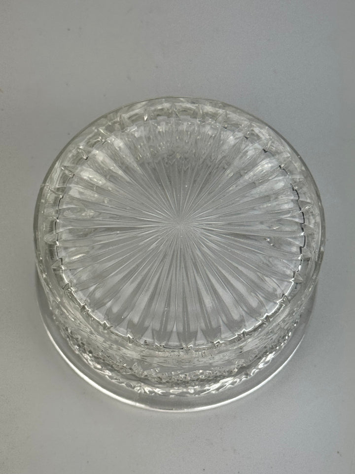 Formaggiera vintage in Vetro con coperchio e vassoio in silverplate