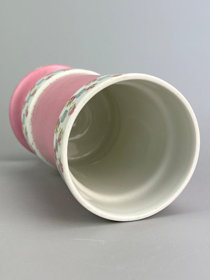 Vaso in porcellana dipinto a mano con decoro floreale rosa vintage