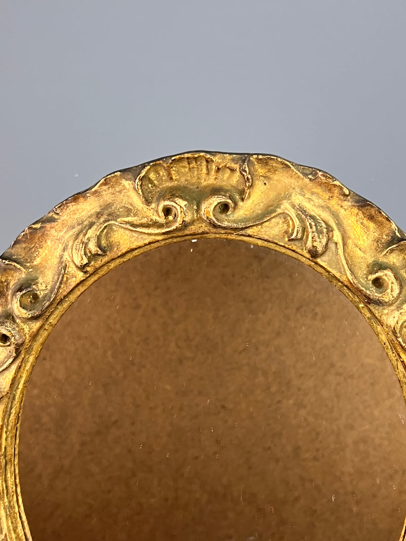 Specchio cornice dorata lavorata