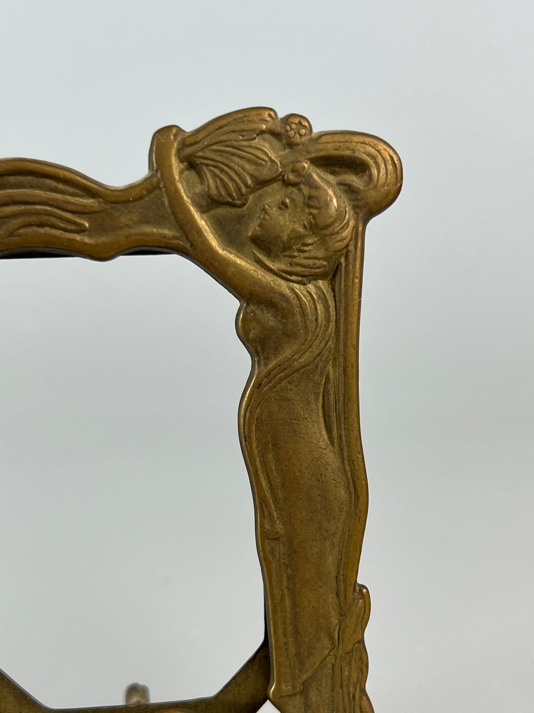 Piccola cornice portafoto in ottone Art Nouveau