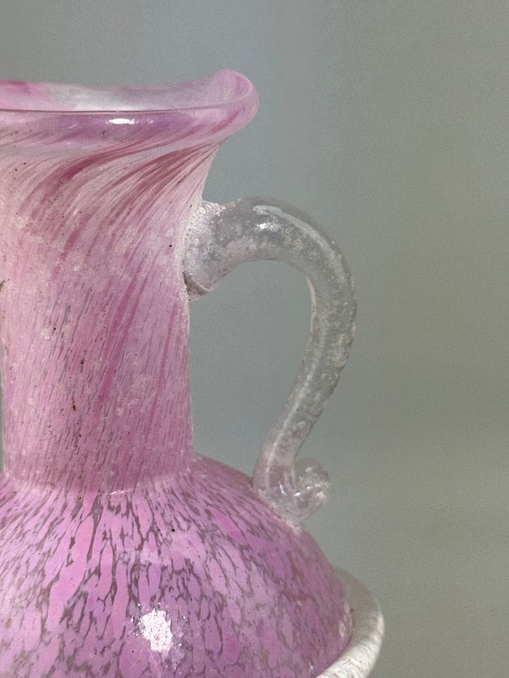 Vasetto in vetro di Murano rosa con manico vintage