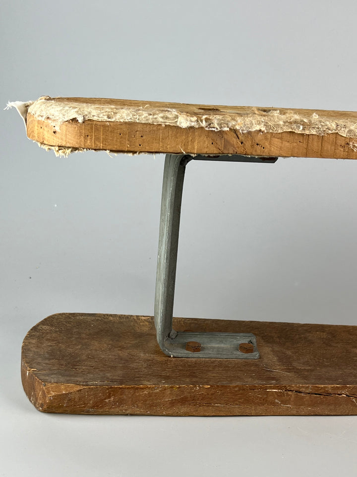 Antico Stiramaniche in legno vintage