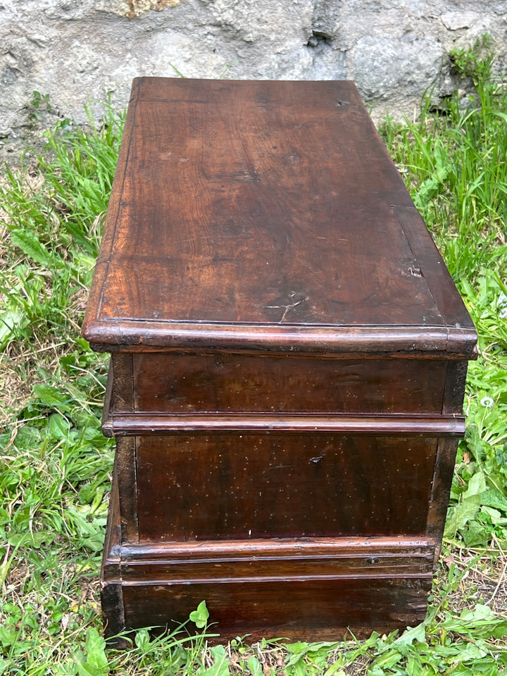 Cassapanca in Legno Massello – Antica, Epoca XX Secolo