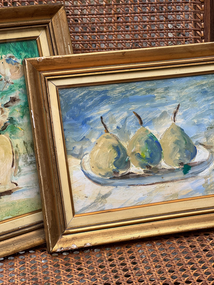 Quadro vintage olio su tavola con tre pere su piatto e cornice dorata