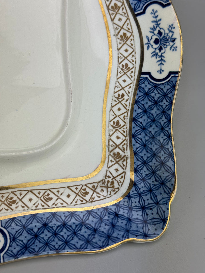 Vassoio Wood & Sons “Yuan” in porcellana inglese blu e oro