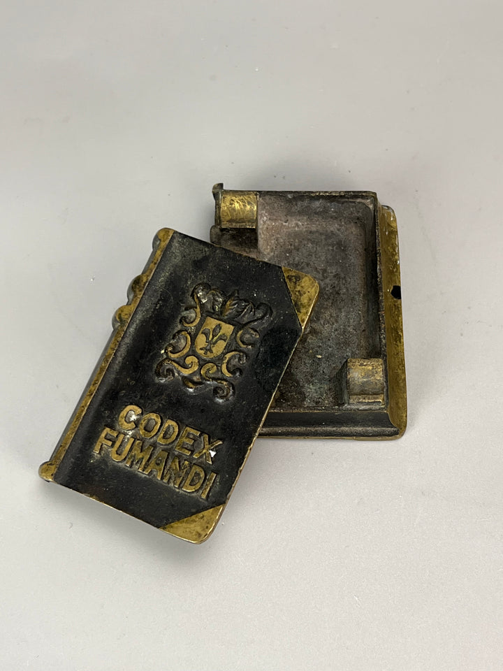 Posacenere bronzo a forma di Libro "Codex Fumandi"