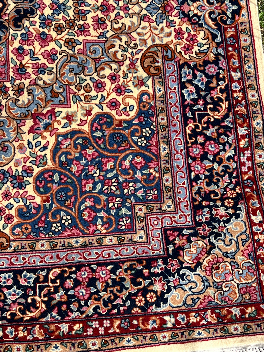 Tappeto Berkana Royal Mongolia 185×165 cm