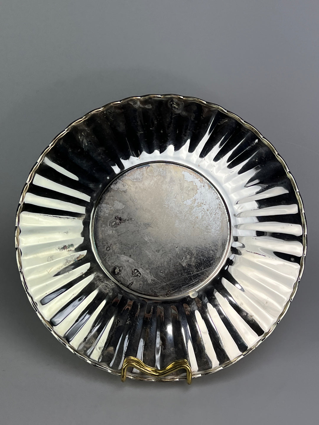 Centrotavola vintage in silverplate, Ciotola con coperchio e piatto coordinato