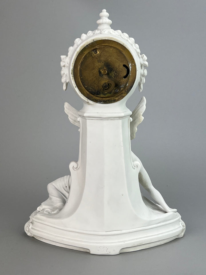 Orologio da Mensola in Biscuit – Scultura “Amore e Psiche” – Junghans (Germania)