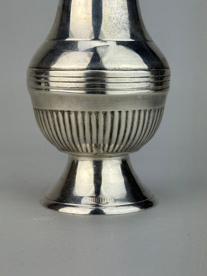 Spargizucchero inglese vintage in silverplate
