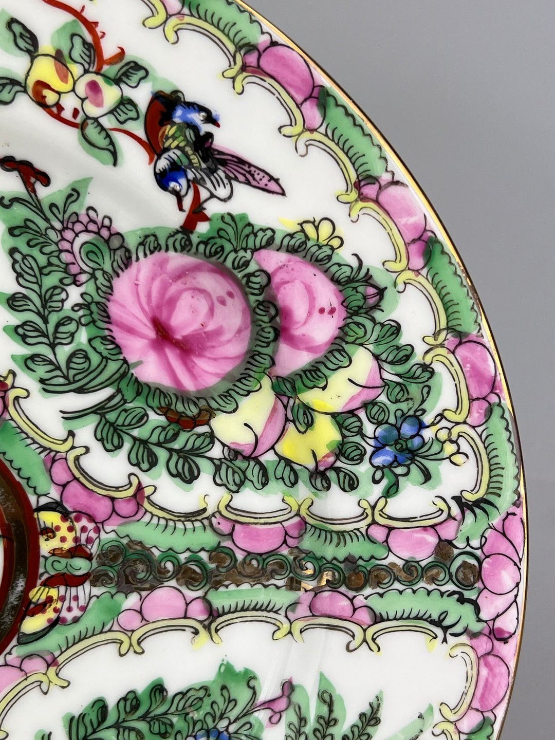 Piatto in porcellana giapponese decoro floreale