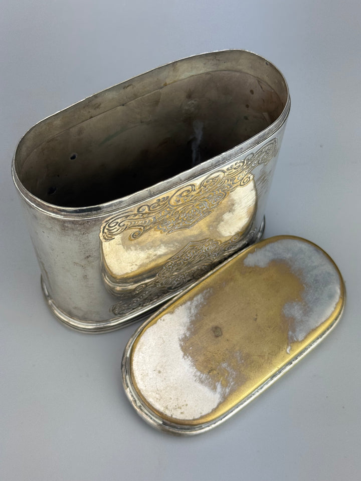 Scatola porta tè vintage in silverplate inciso