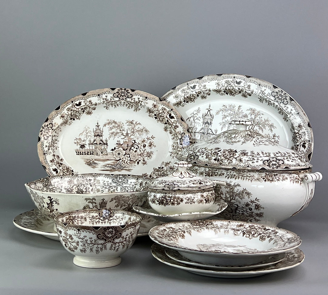 Servizio di piatti vintage SCR “Colandine” da 12 persone