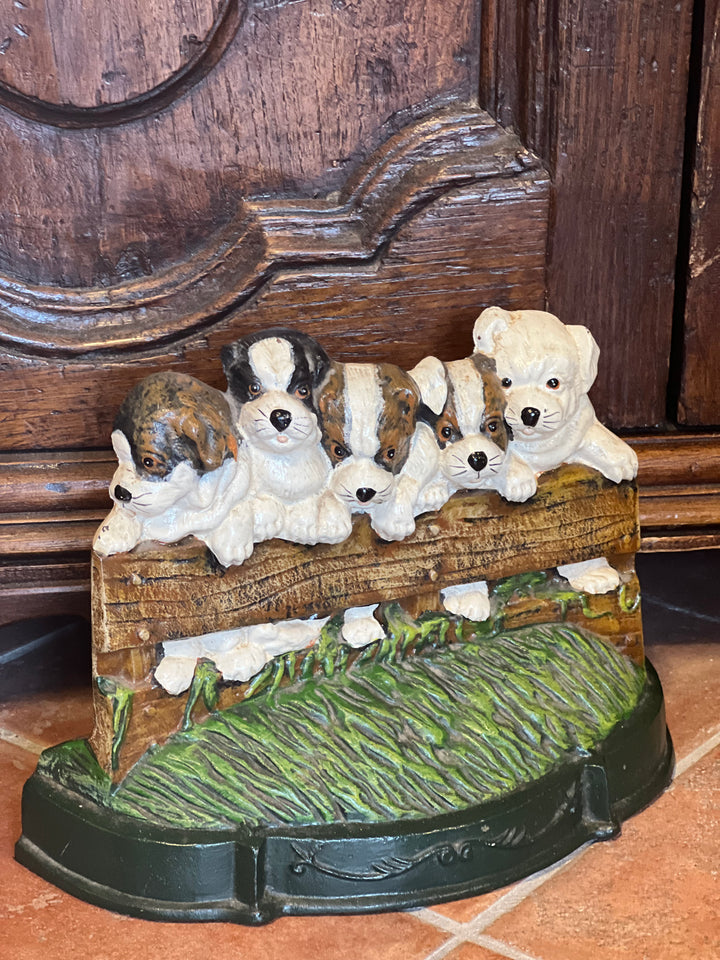 Fermaporte in Ghisa con Cuccioli – Decorazione Vintage Dipinta a Mano