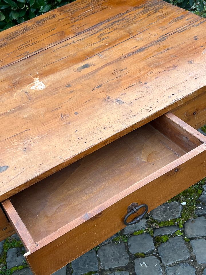 Tavolo vintage in legno massello con cassetto – Artigianato rustico italiano