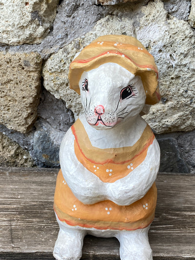 Statuetta Coniglio cartapesta dipinta vintage
