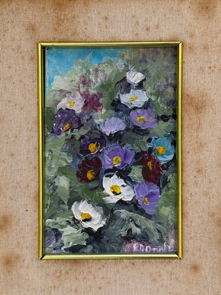 Coppia di Quadri ad olio su tela con viole e fiori firmati con cornici dorate