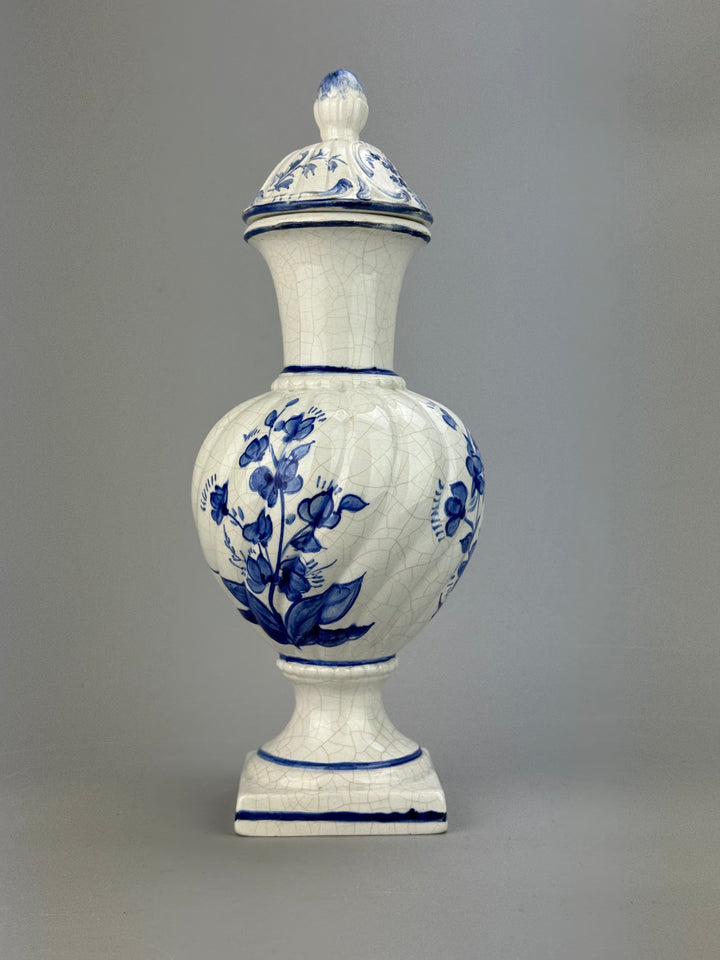 Potiche in ceramica di Bassano con decoro floreale blu vintage
