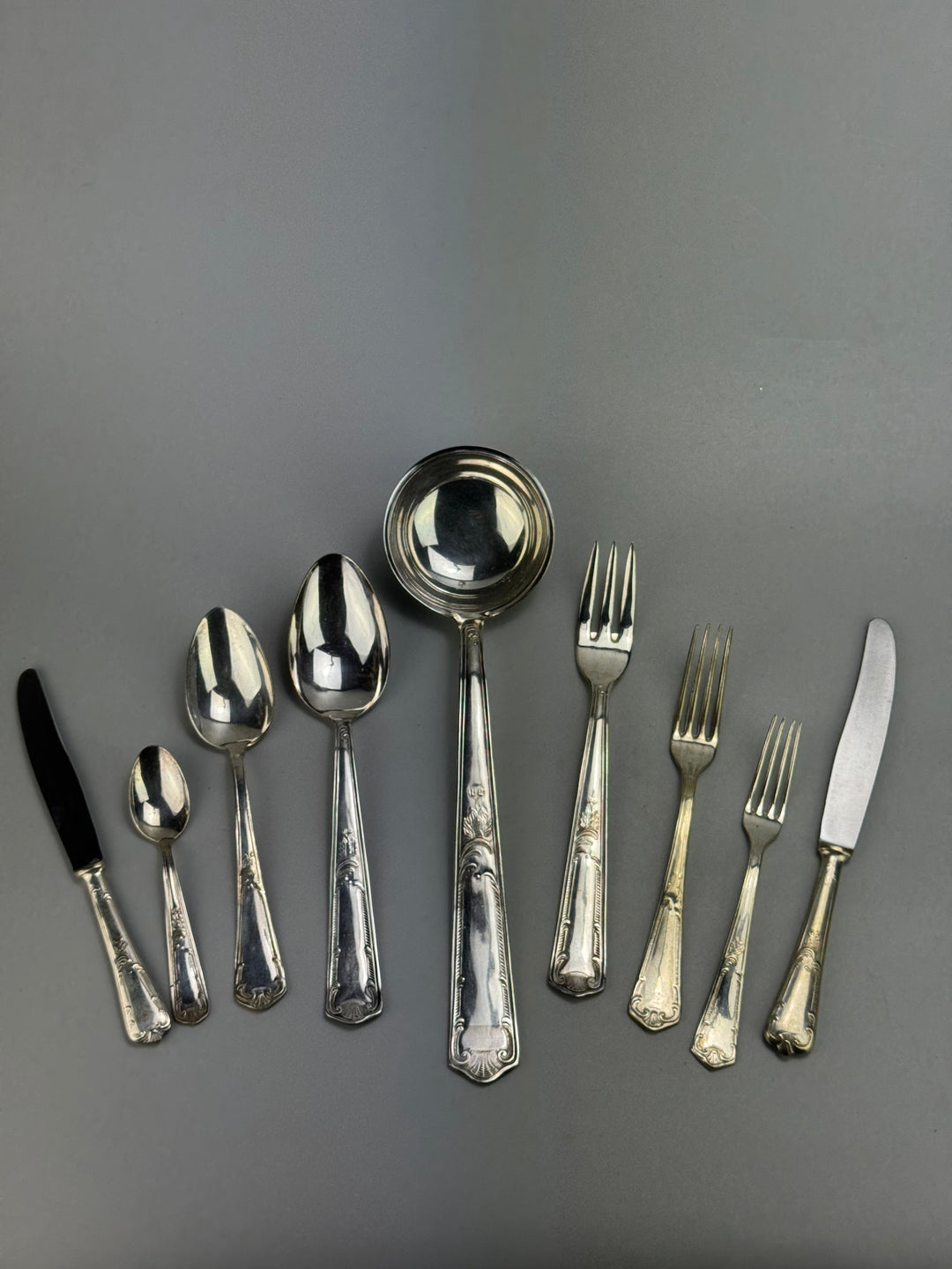 Servizio di posate vintage silverplate per 6 persone con posate da servizio