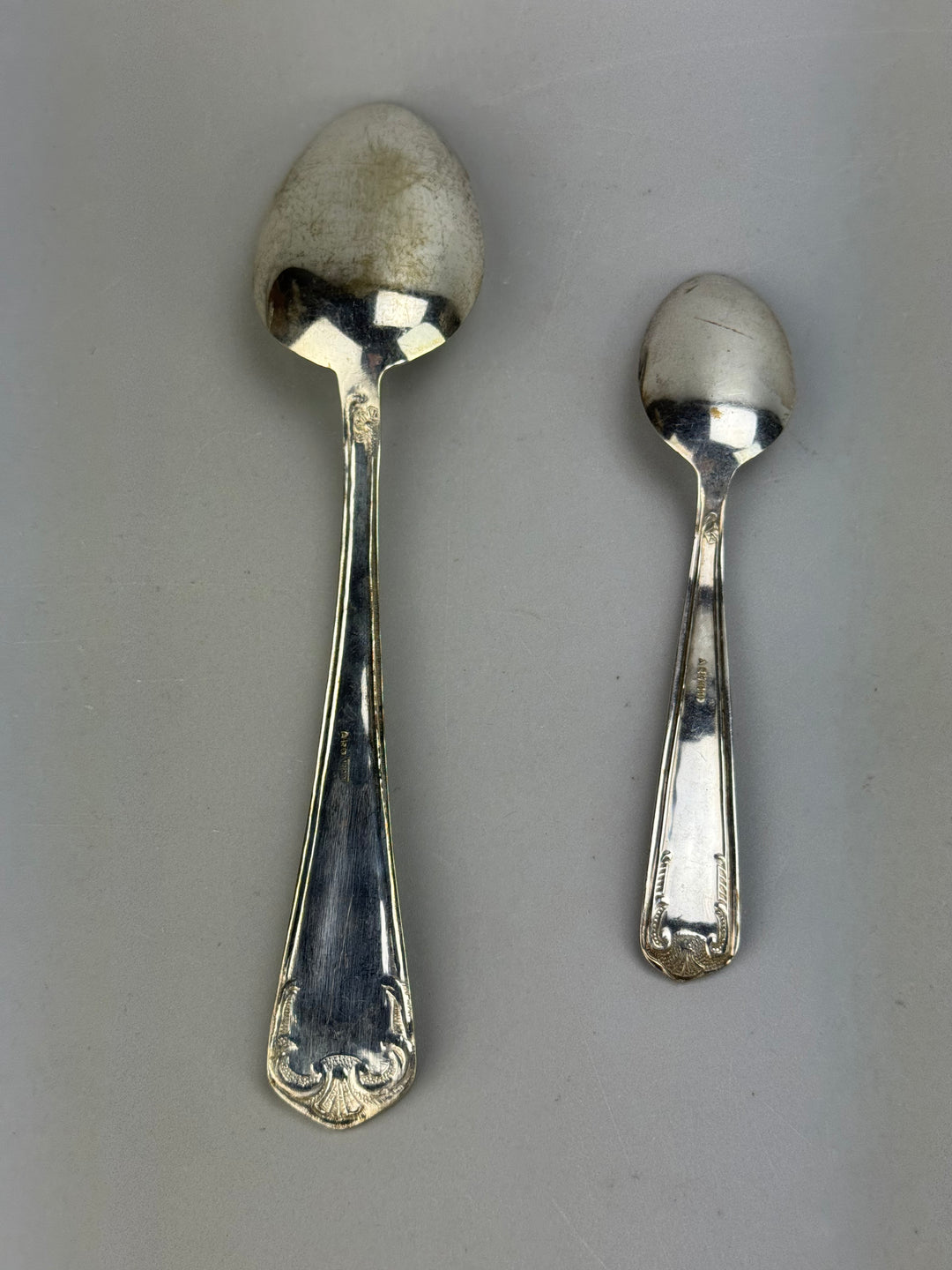 Servizio di posate vintage silverplate per 6 persone con posate da servizio