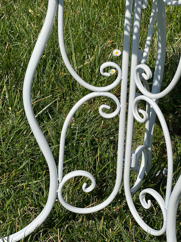 Set da giardino tavolo e due sedie bianco