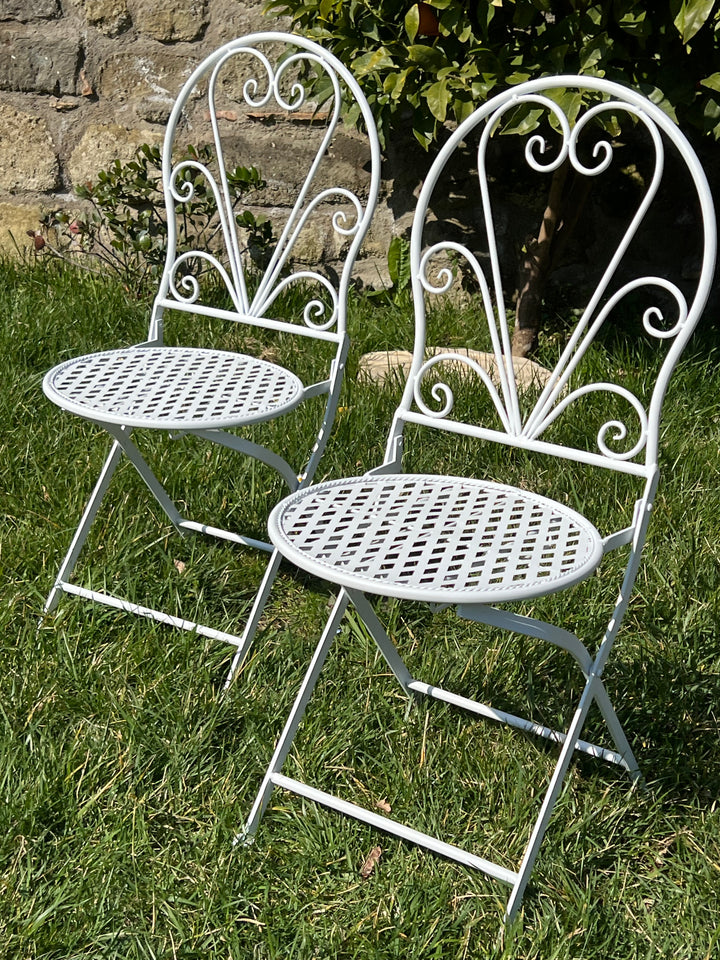 Set da giardino tavolo e due sedie bianco