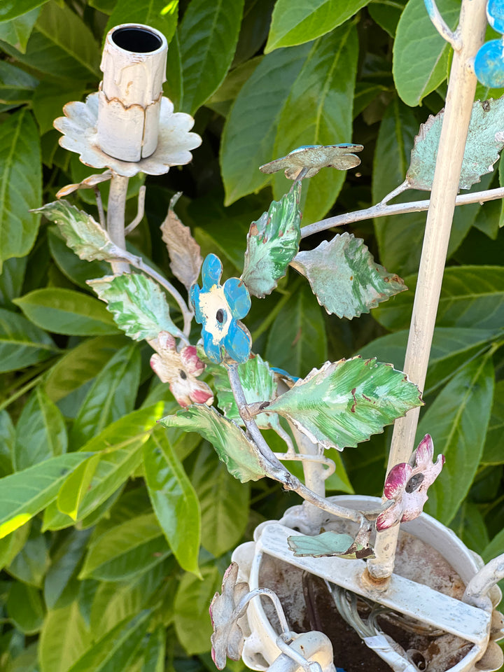 Lampadario tre braccia metallo fiori