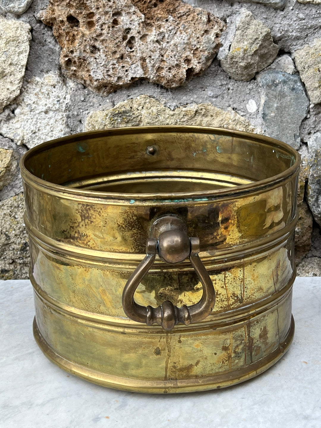 Cachepot in Ottone con Maniglie – Vintage, Lavorazione Martellata