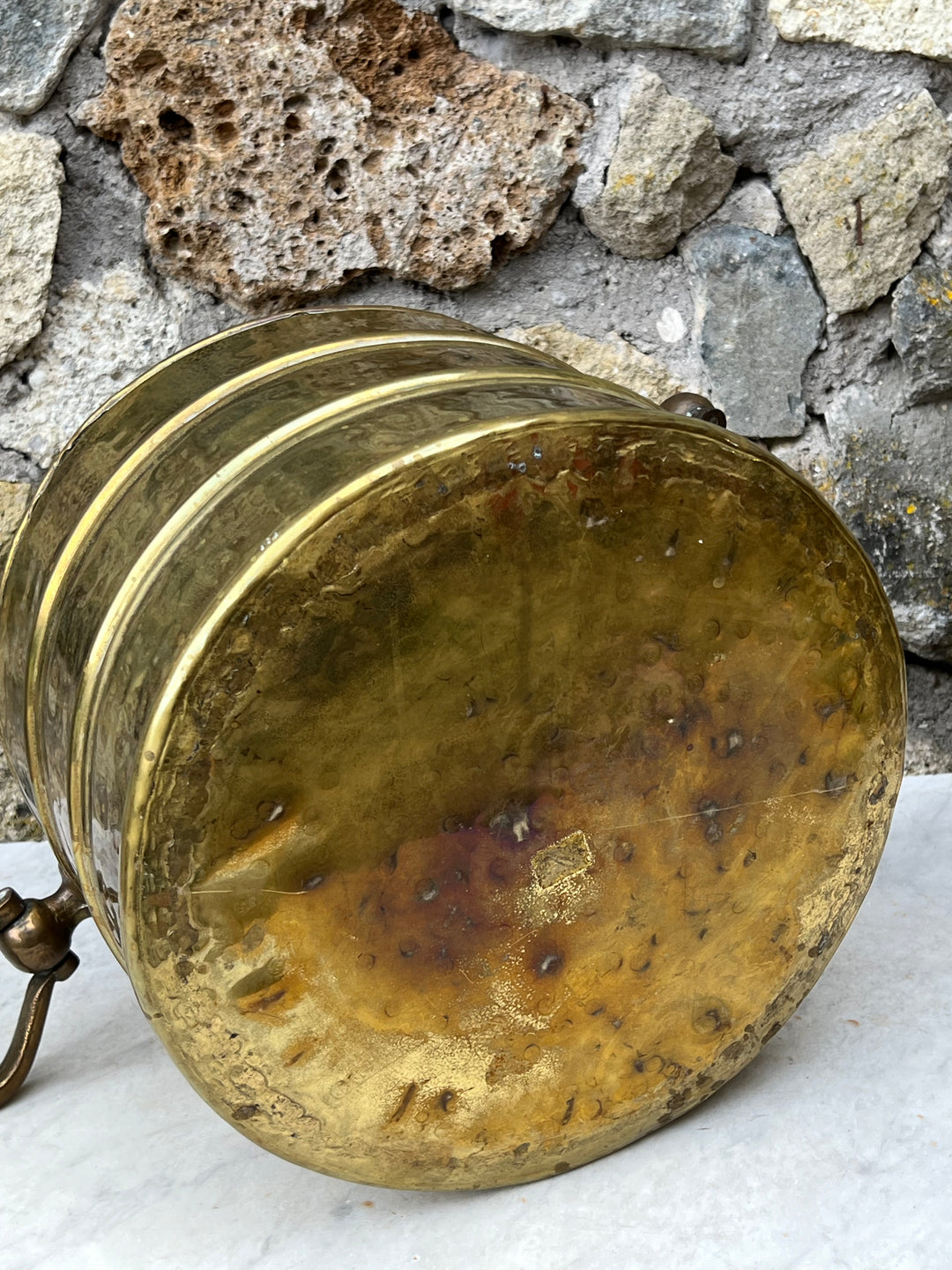 Cachepot in Ottone con Maniglie – Vintage, Lavorazione Martellata