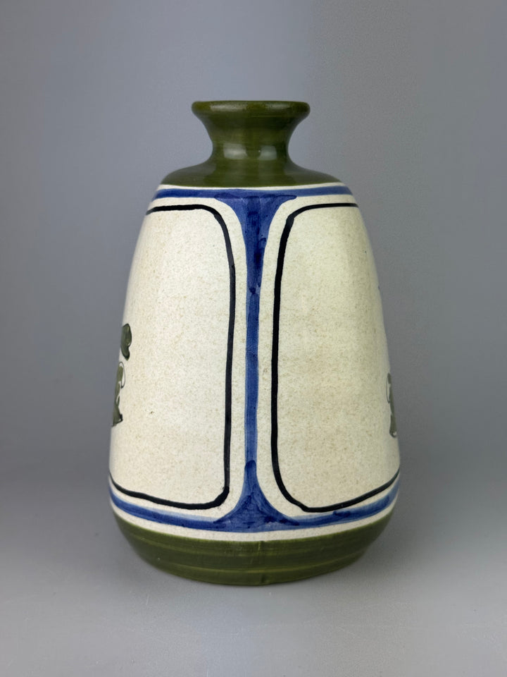 Vaso vintage in ceramica dipinta a mano con uccello verde, blu e giallo