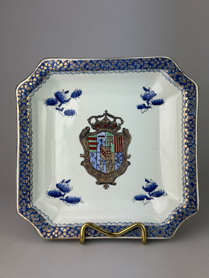 Svuotatasche in porcellana cinese United Wilson decorata a mano con stemma araldico