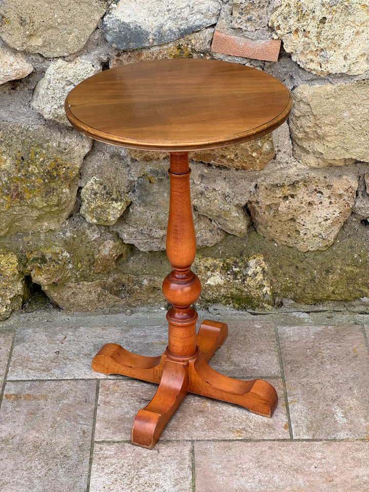 Tavolino da fumo tondo vintage in legno