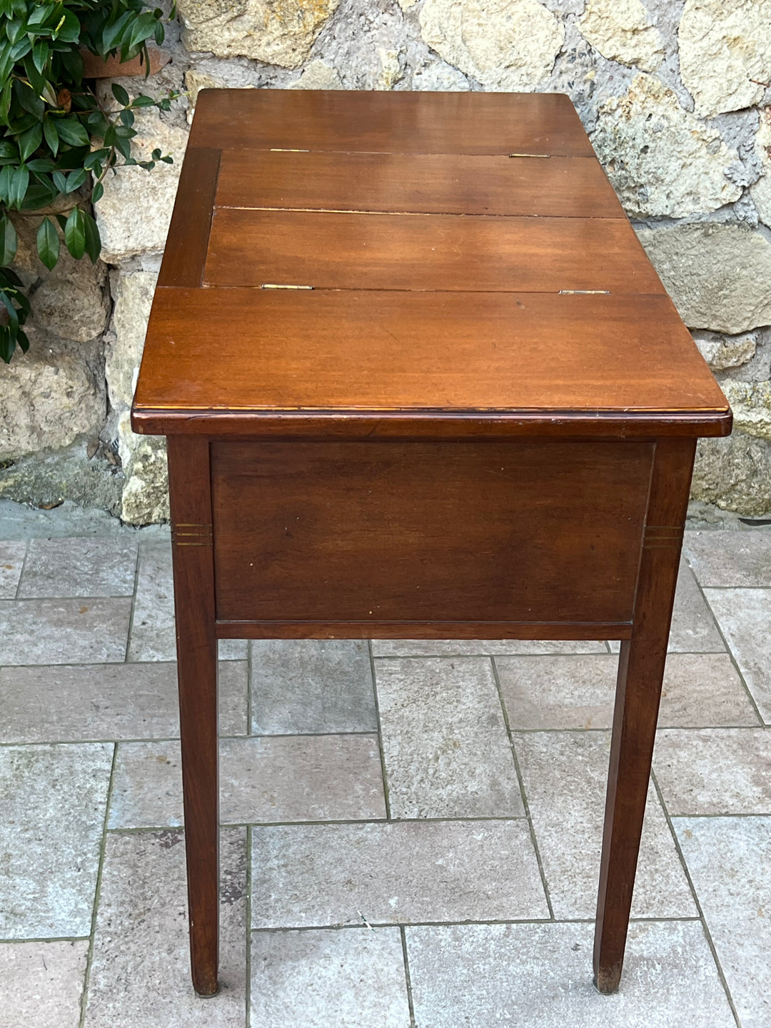 Scrittoio in Noce con Tre Cassetti e Piano a Ribalta – Epoca primi '900