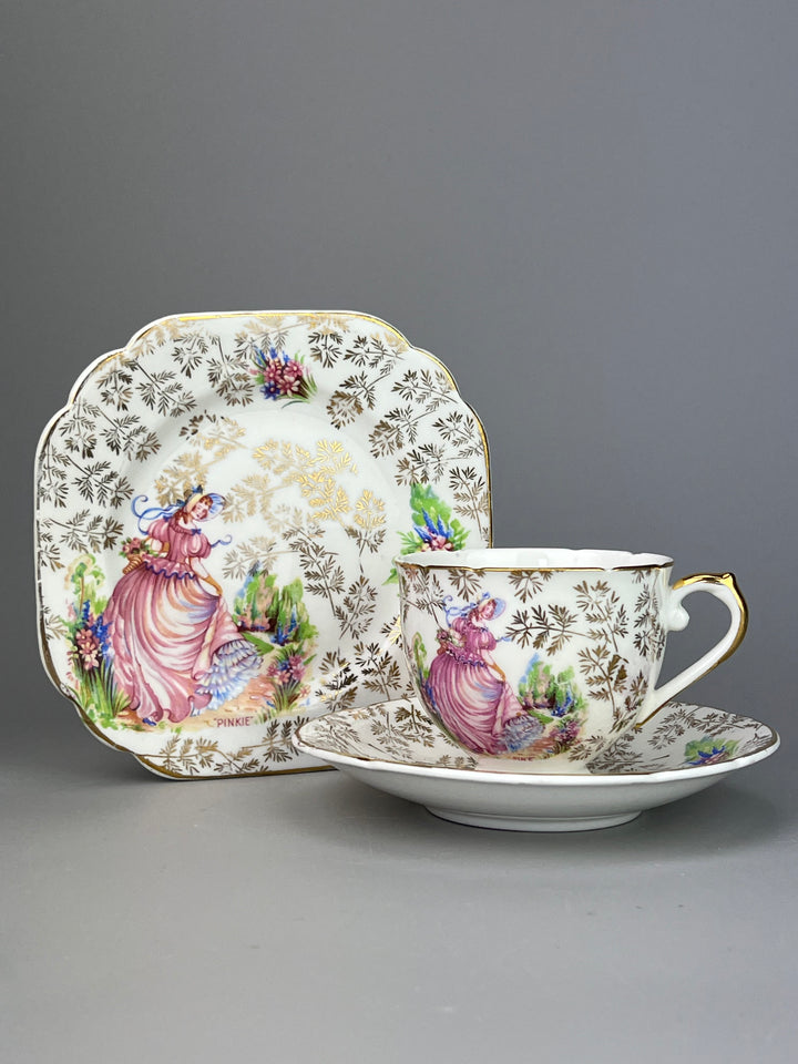 Trio da Tè Stanley – Porcellana Inglese con Scena Galante e Oro, Vintage